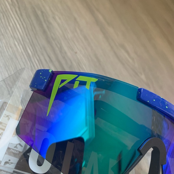 Pit Viper Sunglasses - Picture 3 of 5